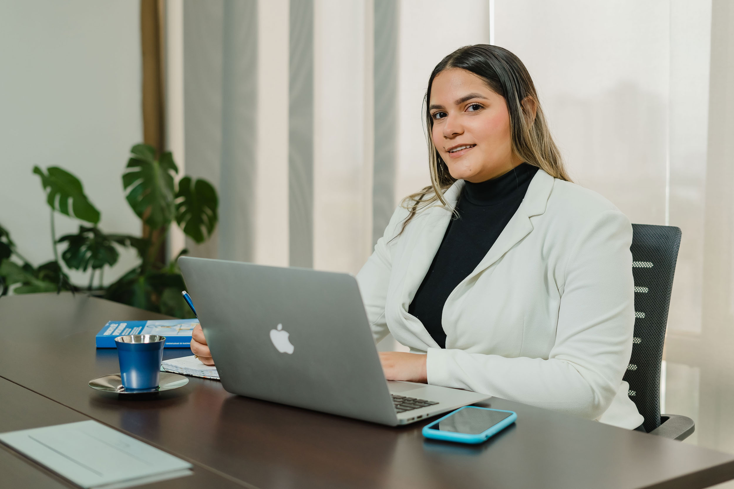 MARÍA ALEJANDRA BARRIOS MARTÍNEZ PEREZ & MARRUGO ABOGADOS